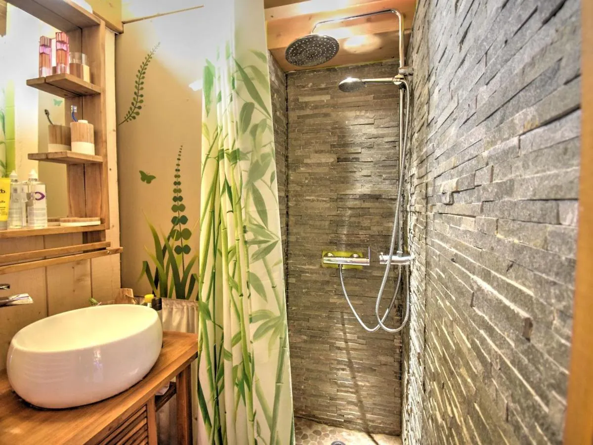Charmant Studio Renove Avec Mezzanine, Balcon Et Parking Au Pied Du Telepherique De Nyon - Fr-1-524-86 Morzine Apartment